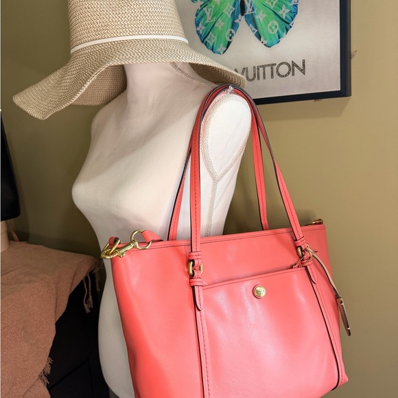 Coach Peyton Leather Jordan Double Zip Carryall tote/crossbody - Picture 16 of 16